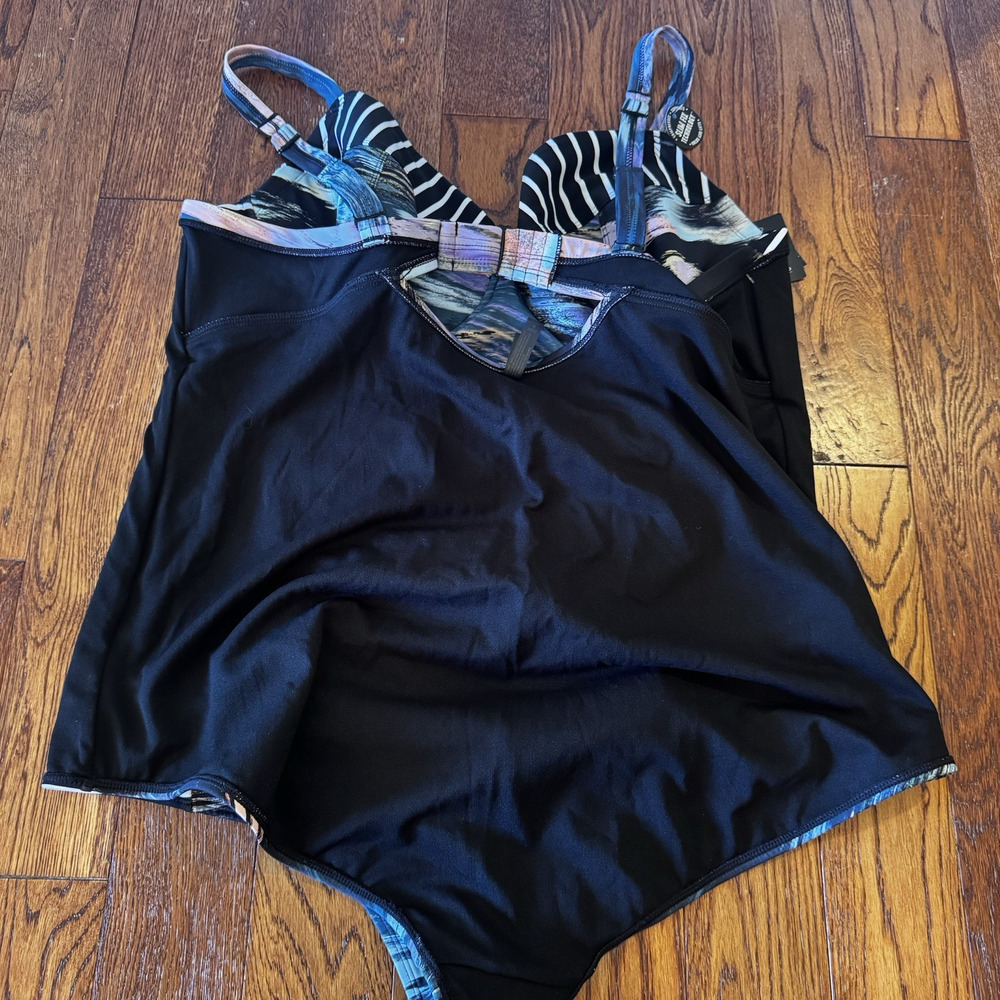 NWT Torrid 4 D/DD Womens 26 4X Slim Fix Underwire One Piece Swimsuit Shoreline - Picture 14 of 16